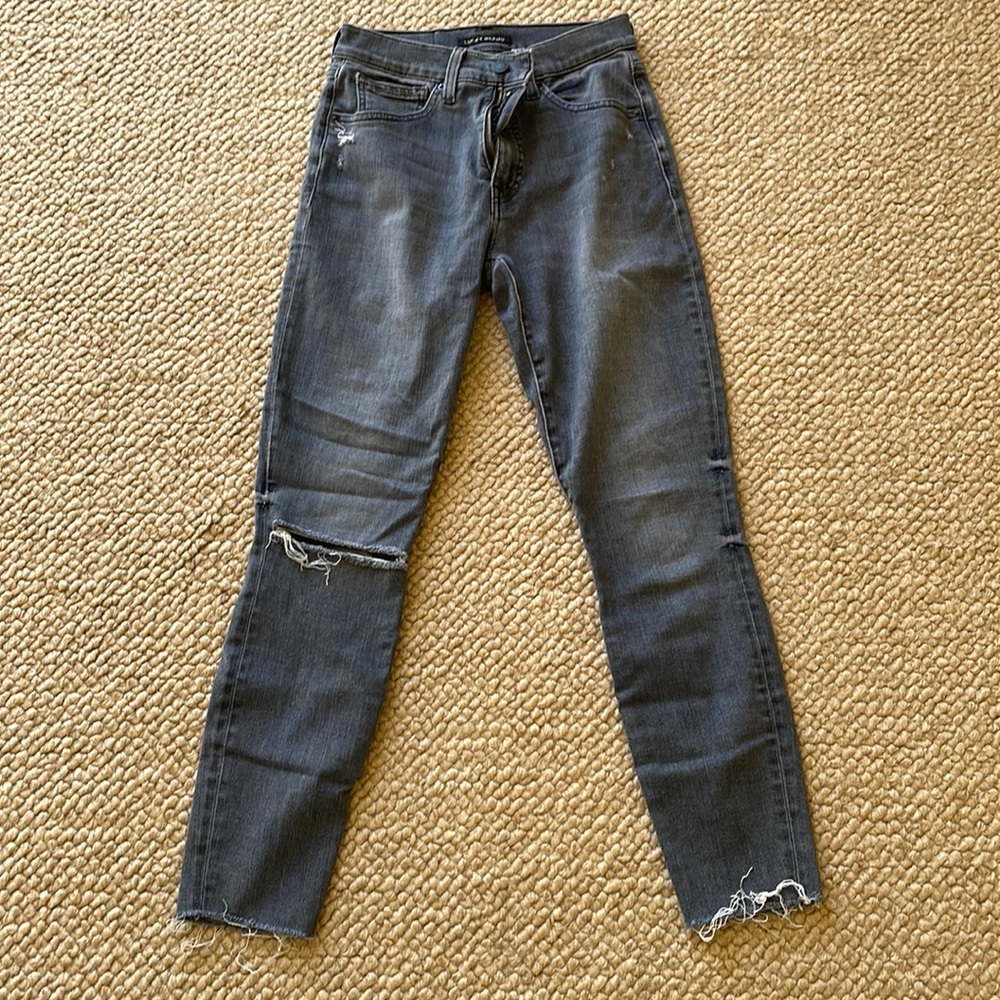 Distressed Lucky jeans, faded grey, size 2/26